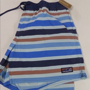Patagonia Stretch Wavefarer Volley Board Shorts Beach Water 16” NWT Striped